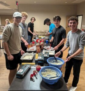 youth making lasagna